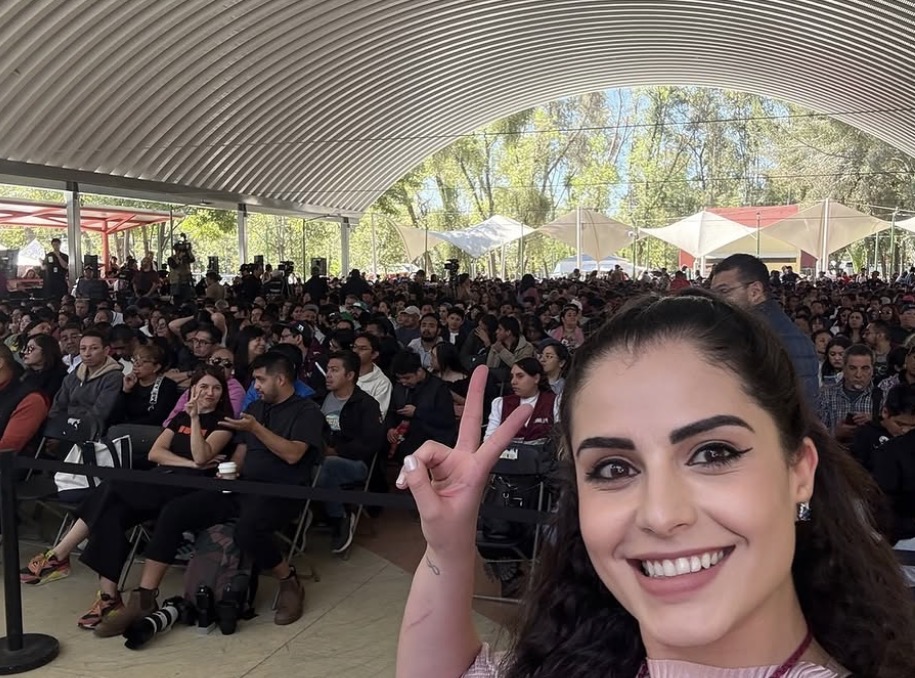 Geraldine Masso with audience